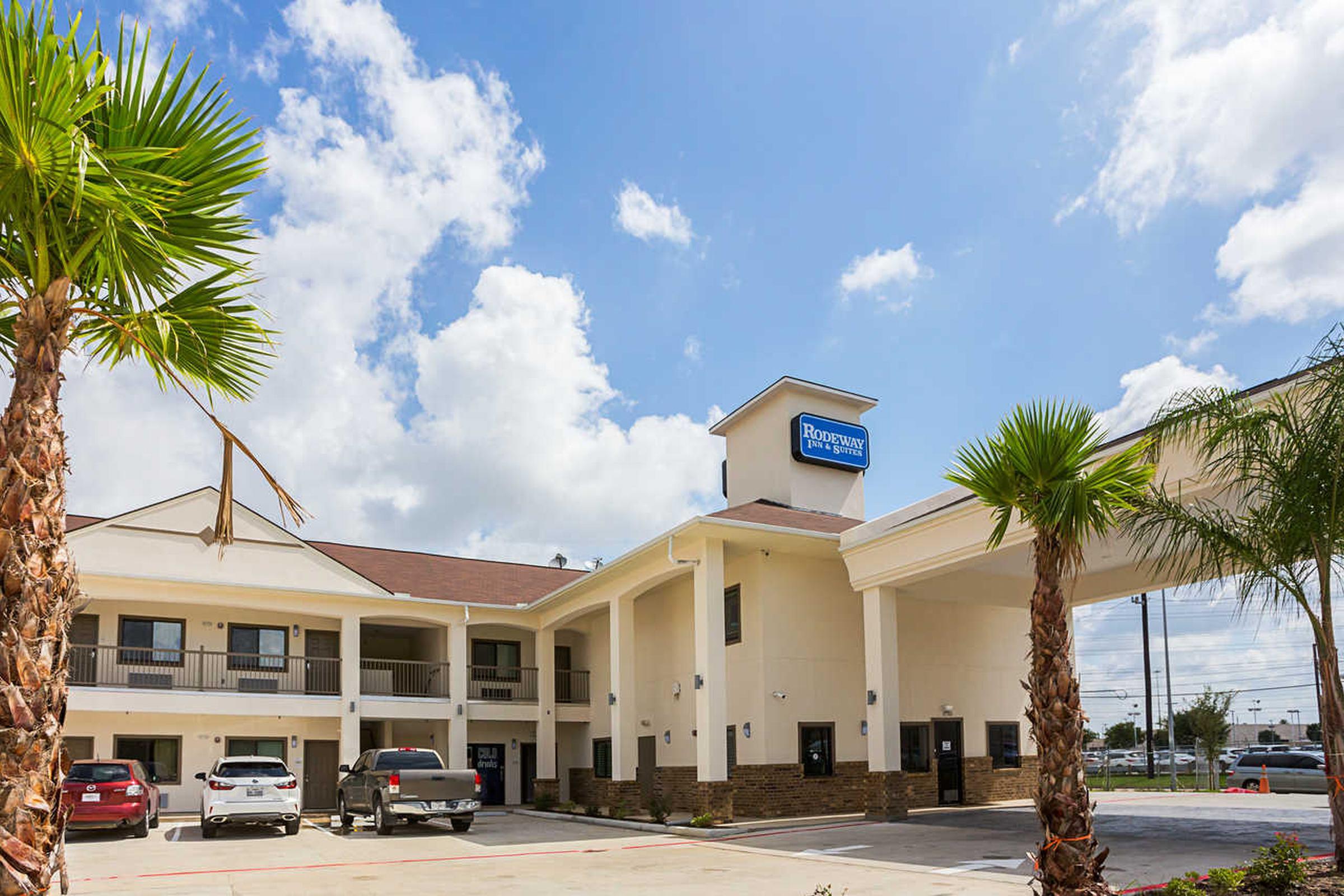 Rodeway Inn & Suites Clarksville Esterno foto