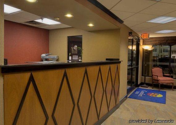 Rodeway Inn & Suites Clarksville Interno foto